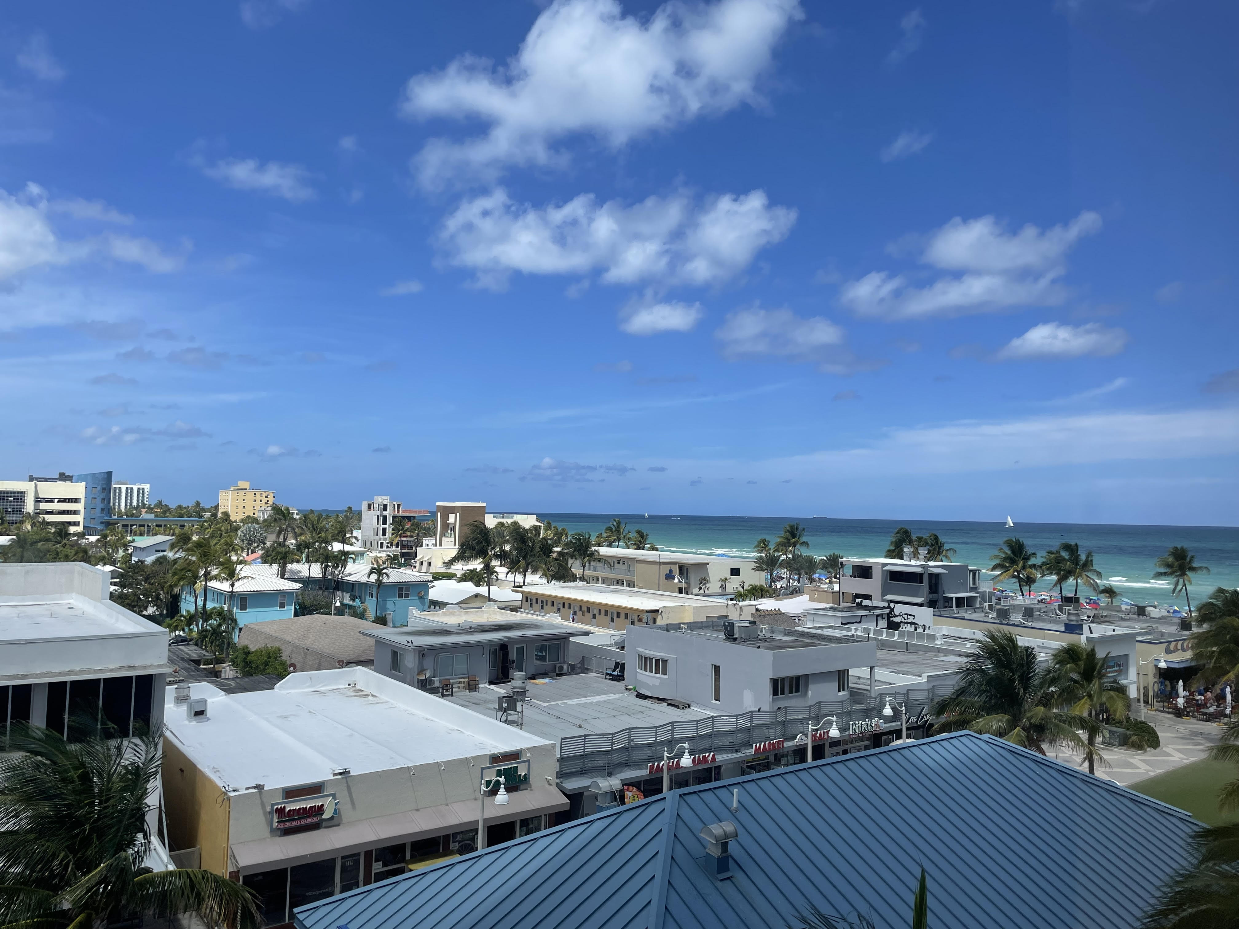 Hollywood, FL